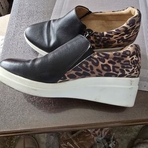 Naturalizer Black and Leopard Print Wedge Sneakers